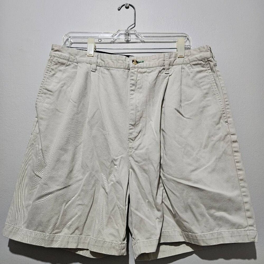 Tommy Hilfiger Mens Bermuda Chino Shorts Size 38 Beige Tan Cotton Pleated
